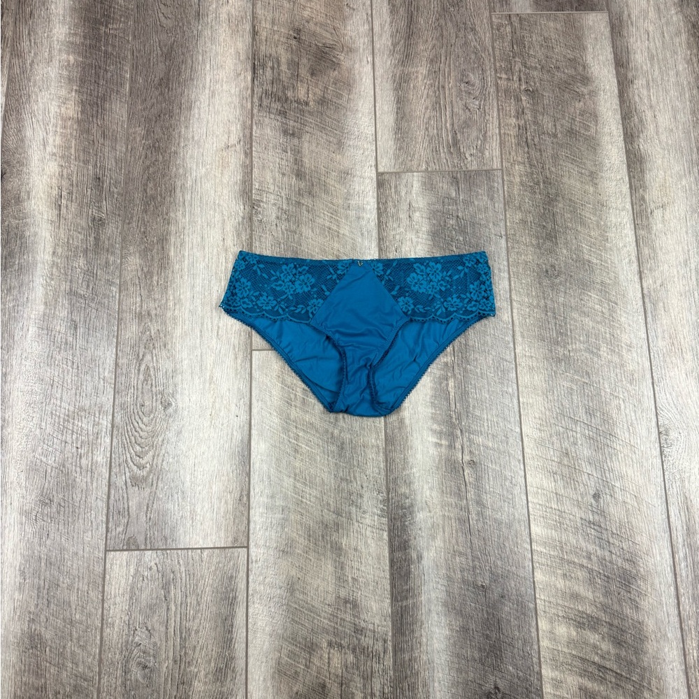 VS Blue Hiphugger Underwear‎